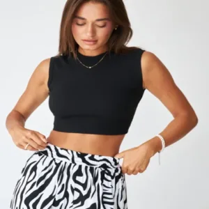 Топ с перекрутом и открытой спиной белый от WearMe - Черный